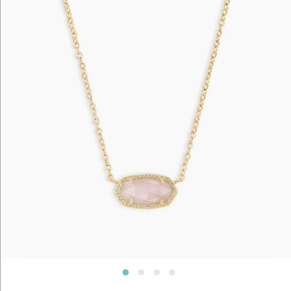 Kendra Scott necklace